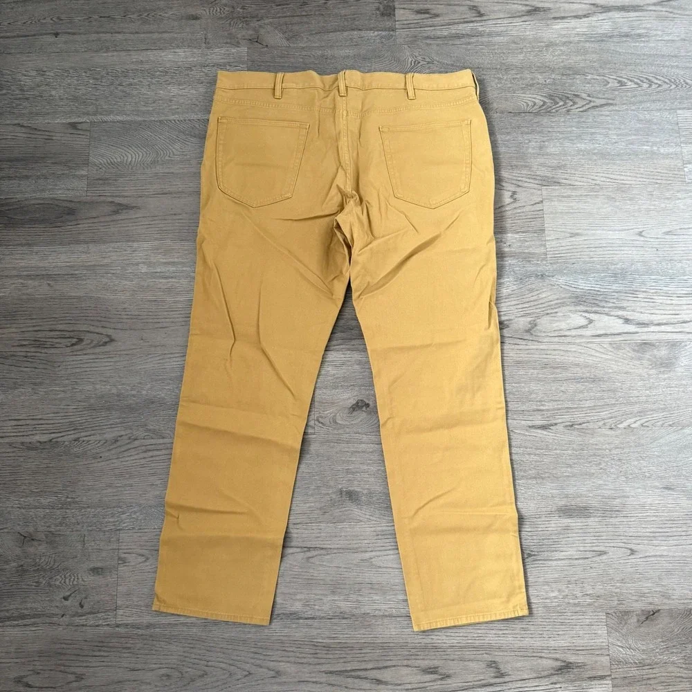 Banana Republic Slim Fit Traveler Pant - Size 42x32 - Whiskey Brown - NWOT‎